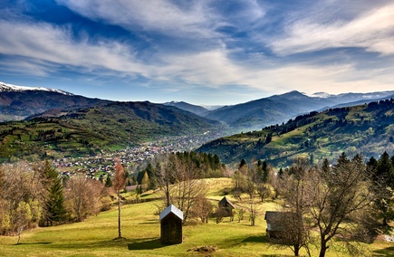 Gastronomie și Ospitalitate în Maramureș: Cele Mai Bune