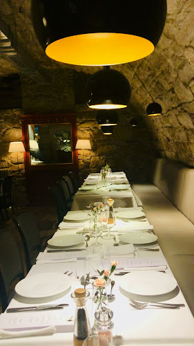 Opinii despre Restaurant Via în Cluj-Napoca - Gastronomie și ospitalitate