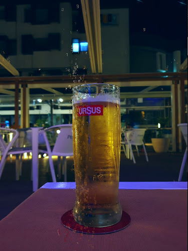 City Hotel & Lounge - Gastronomie și ospitalitate