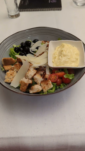 Opinii despre Balad'or A La Carte în Piatra Neamț - Gastronomie și ospitalitate