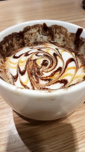 Opinii despre McDonald's în Craiova - Gastronomie și ospitalitate