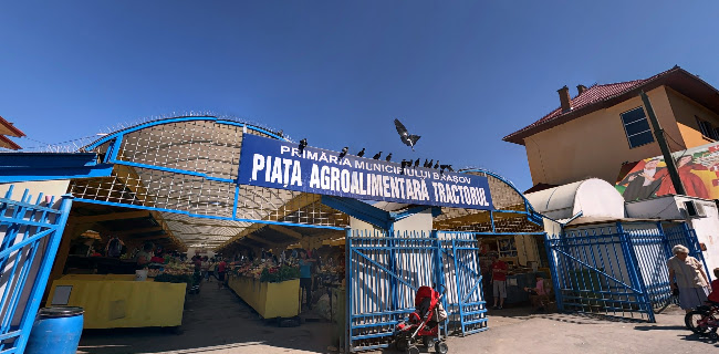 Piața Tractorul