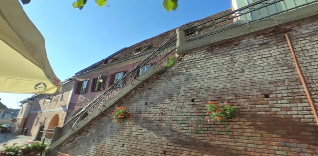 Comentarii opinii despre Butoiul de Aur