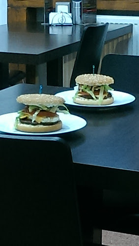 Opinii despre American Pizzeria & Grill Bistrita în Bistrița - Gastronomie și ospitalitate