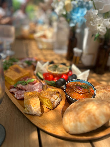 Restaurant Select - Gastronomie și ospitalitate