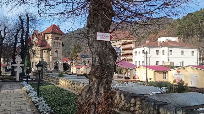 Comentarii opinii despre La Curtea Domnească