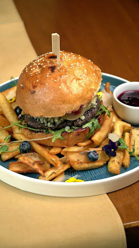 Acquarello - Gastronomie și ospitalitate