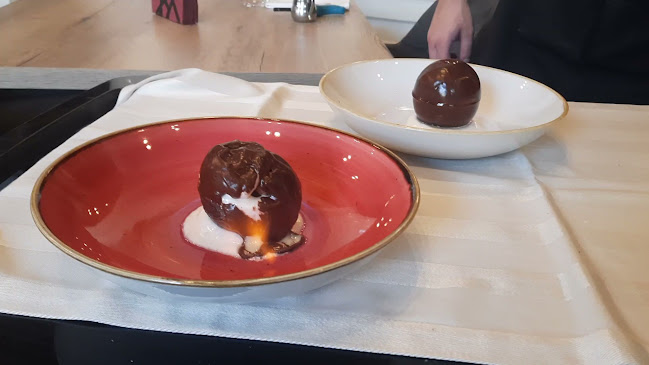 Opinii despre Graf Lebanese & International Cuisine în Oradea - Gastronomie și ospitalitate