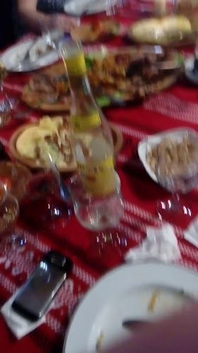 Opinii despre Colibele Haiducilor în Piatra Neamț - Gastronomie și ospitalitate