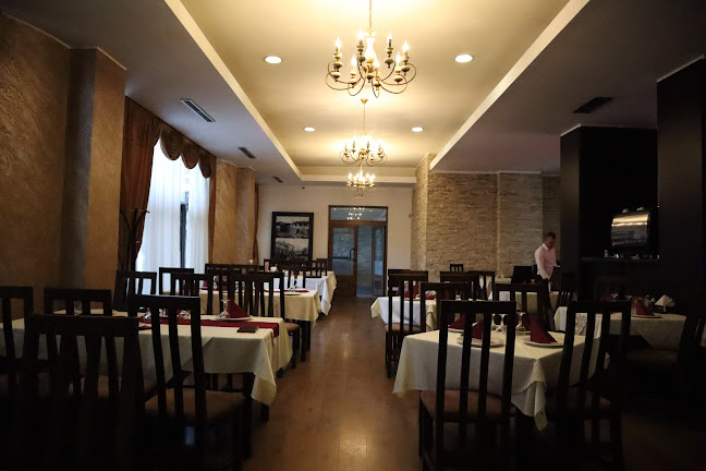 Opinii despre Restaurant Miorița Bacau în Bacău - Gastronomie și ospitalitate