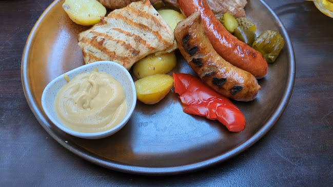 Caru' cu Bere - București