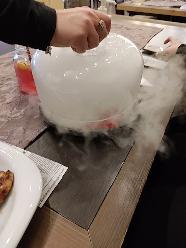 Opinii despre Hotel-Restaurant Merion în Gherla - Gastronomie și ospitalitate