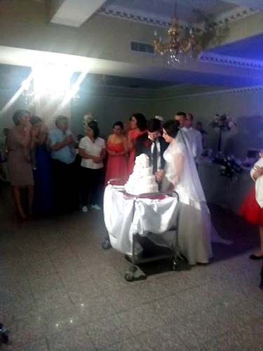 Opinii despre Restaurat Artemis în Botoșani - Gastronomie și ospitalitate