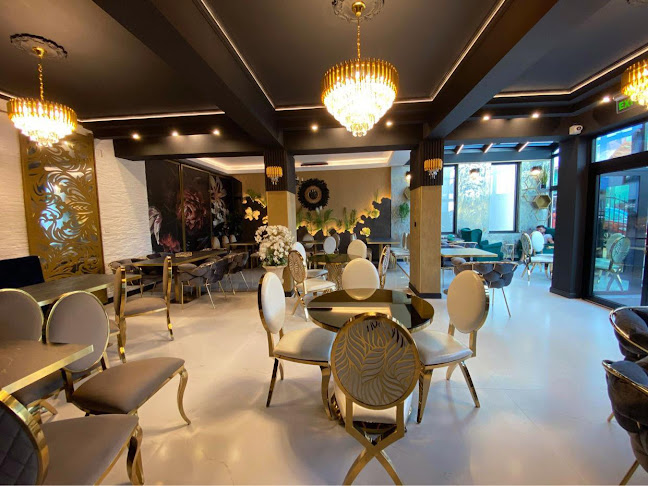 Pensiune Restaurant Costas