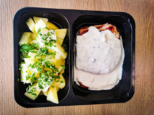 Str. Mircea cel Bătrân 81, Ploiești 107061