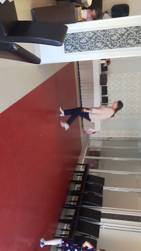 Strada Avram Iancu 158, Florești 407280