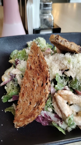 Opinii despre City Bistro în Satu Mare - Gastronomie și ospitalitate