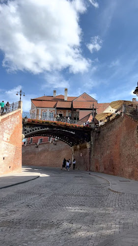 Butoiul de Aur - Gastronomie și ospitalitate