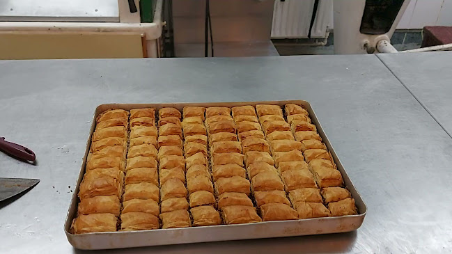 Comentarii opinii despre Cofetăria Adnana