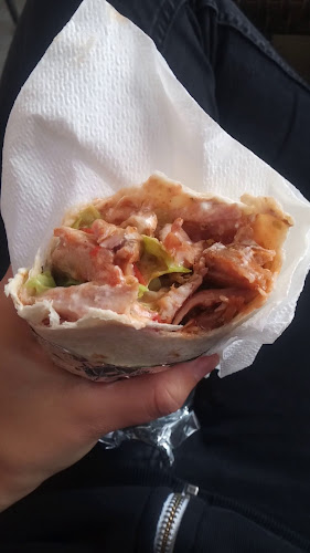 Opinii despre Gyros în Hunedoara - Gastronomie și ospitalitate