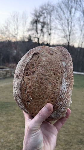 Claudia Brutărie Artizanală