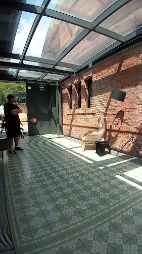 Strada Constantin Bursan 3, Hunedoara 331130