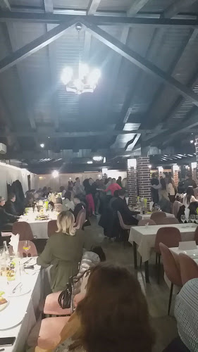 Opinii despre Restaurant Hanul lui Ureche în Popești - Gastronomie și ospitalitate