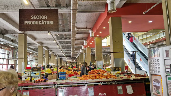 Opinii despre Piața Obor în București - Gastronomie și ospitalitate