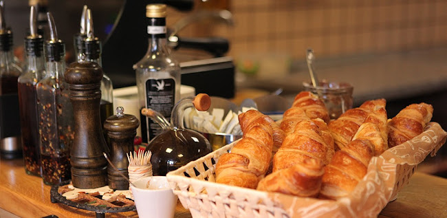 Opinii despre Pepenero Pizza în Suceava - Gastronomie și ospitalitate