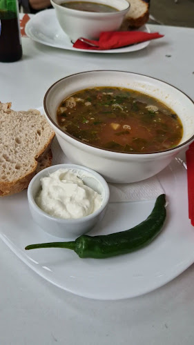 Opinii despre La Bibliotecă în București - Gastronomie și ospitalitate