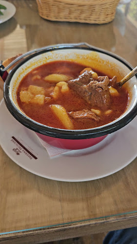 Taverna Pecicana - Gastronomie și ospitalitate