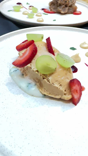 Opinii despre Casa Hirscher în Brașov - Gastronomie și ospitalitate