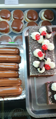 Opinii despre EVELINY S.R.L. în Buzău - Gastronomie și ospitalitate