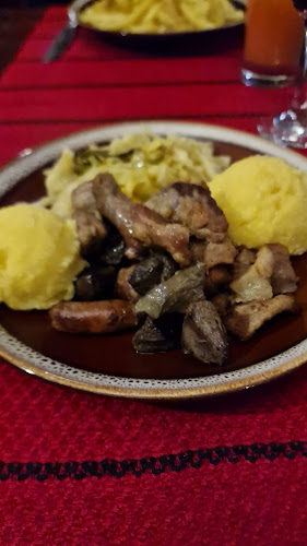 Opinii despre Ceasu' Rău în Brașov - Gastronomie și ospitalitate