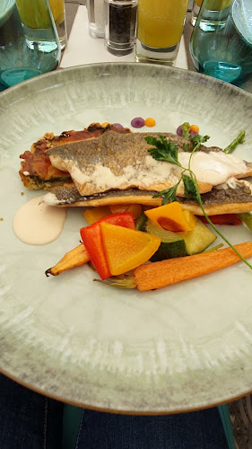 Opinii despre Bloom Restaurant în Brașov - Gastronomie și ospitalitate