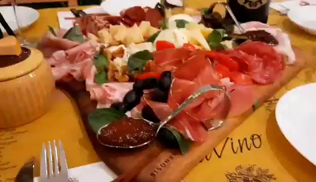 Opinii despre Il Classico Arad în Arad - Gastronomie și ospitalitate