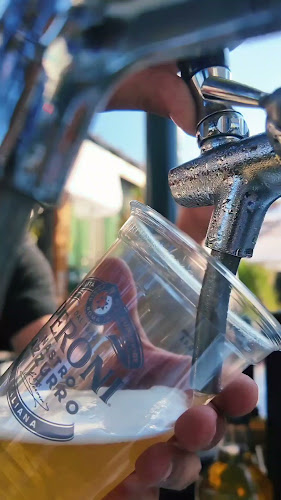 Irish Pub - Gastronomie și ospitalitate