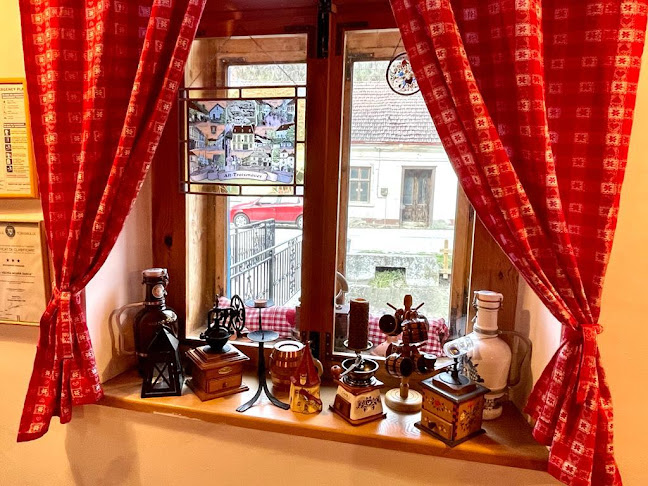 Pensiune si Restaurant 'La Vechea Moara' - Sasca Montană