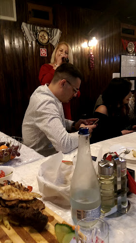 Opinii despre Hanul Dragomiresti în Dragomirești-Deal - Gastronomie și ospitalitate