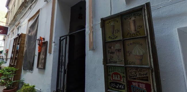 Opinii despre Bibliotheque Pub în Brașov - Gastronomie și ospitalitate