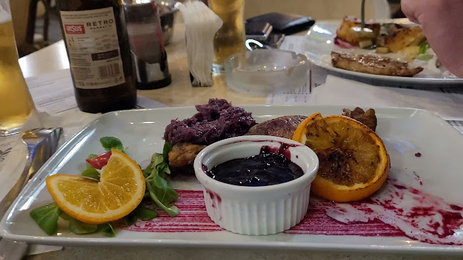 Opinii despre Gradina De Vara în Târgu Mureș - Gastronomie și ospitalitate