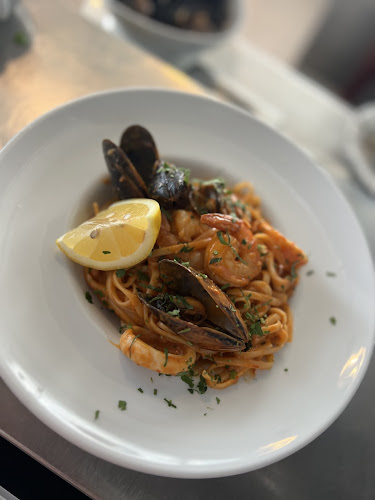 Strada Marinei, Constanța 900178