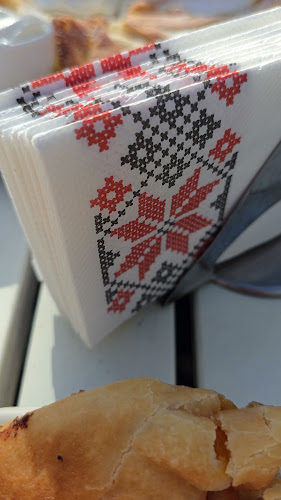 Opinii despre Hanul Teilor în Dănești - Gastronomie și ospitalitate