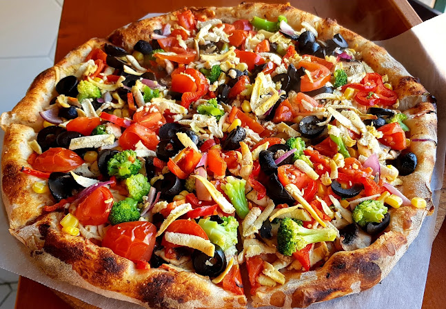 Maya Bakery & Bistro - Brutaria Artizanala - Gastronomie și ospitalitate