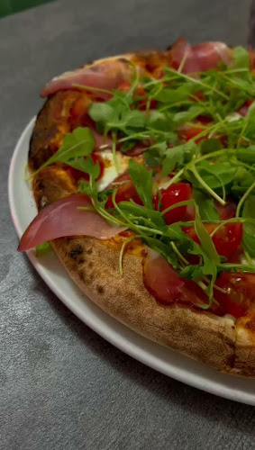 Opinii despre Pizzeria Milano în Arad - Gastronomie și ospitalitate