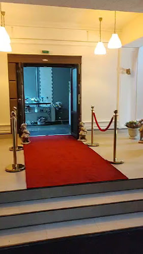 Opinii despre White House în Craiova - Gastronomie și ospitalitate