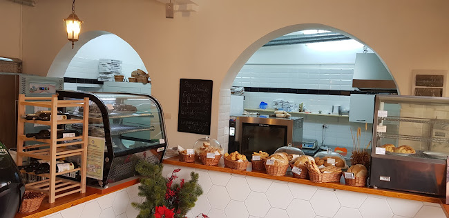 Opinii despre Maya Bakery & Bistro - Brutaria Artizanala în Constanța - Gastronomie și ospitalitate