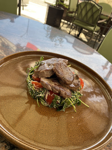 Vintage Pub-Restaurant - Gastronomie și ospitalitate