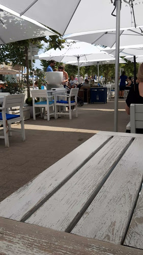 Blue Acqua Restaurant - Faleza Mamaia - Gastronomie și ospitalitate