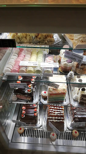 Opinii despre Cofetăria Verona în Timișoara - Gastronomie și ospitalitate